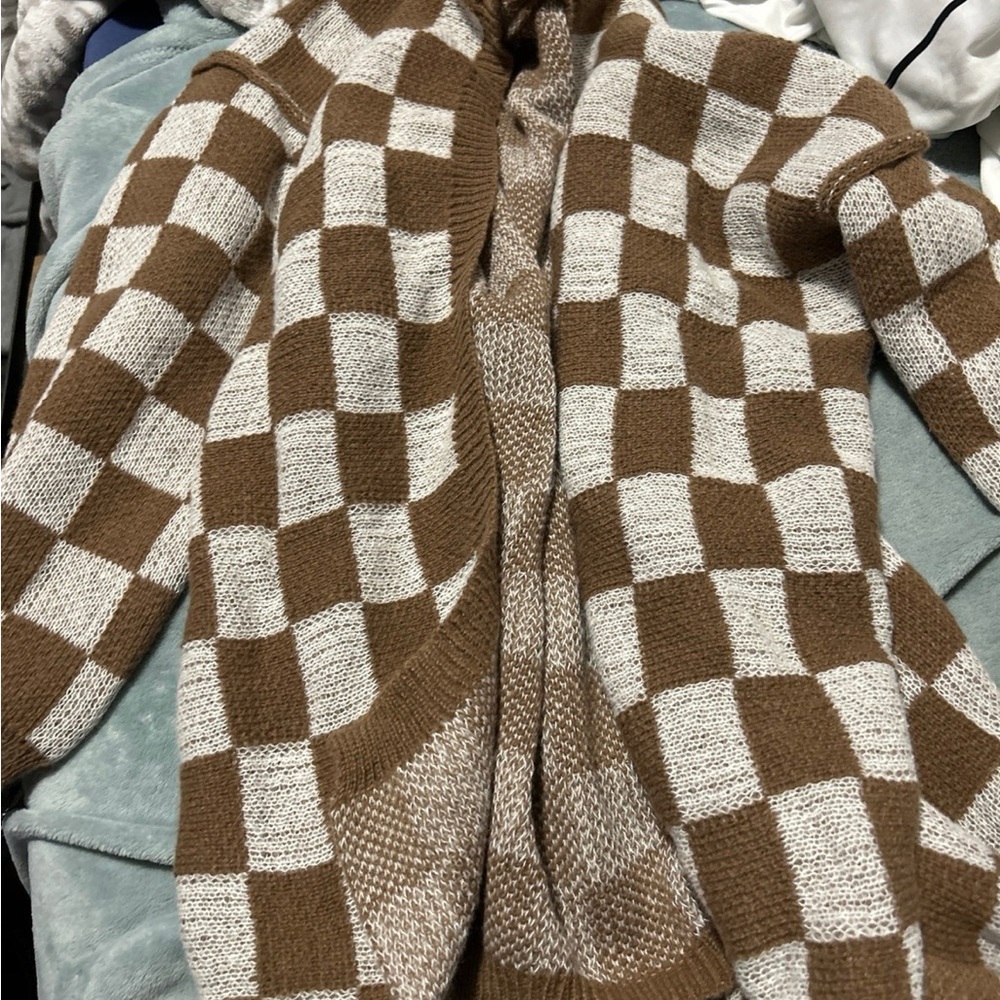checkered size medium cardigan